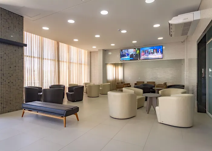Hotel para famílias: Hotel Confiance Barigui