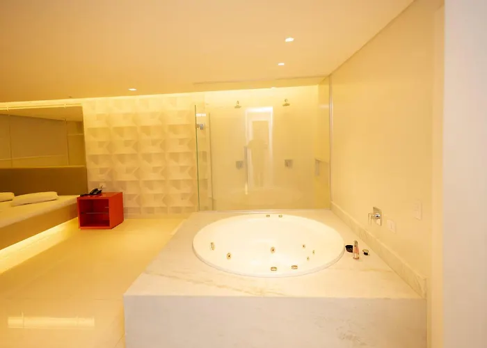 Hotel com jacuzzi: Motel L'Amour